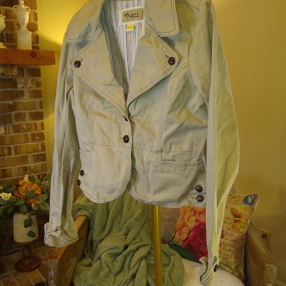 NORI Taupe Blazer